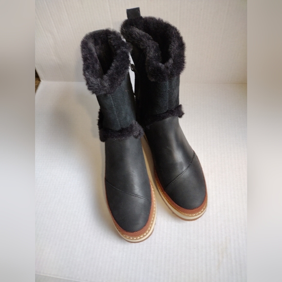 Toms Shoes Toms Nwot Womens Makenna Mid Calf Leather Faux Fur Boots